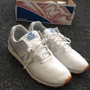 White New Balance 696 shoes